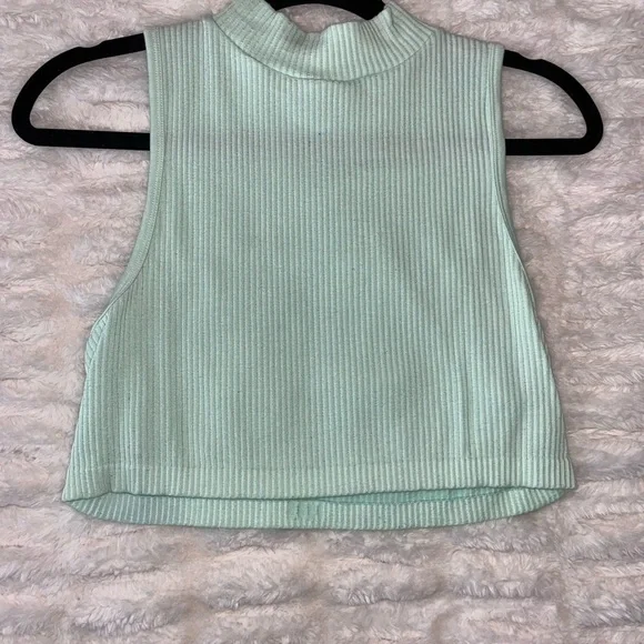 Aeropostale Light Green Ribbed Crop Top - Picture 2 of 2